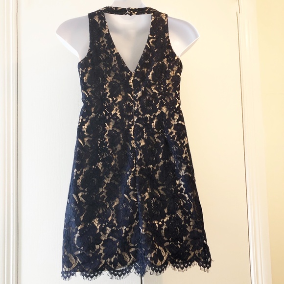 NWOT Vince Camuto Floral Lace Dress - Picture 8 of 13